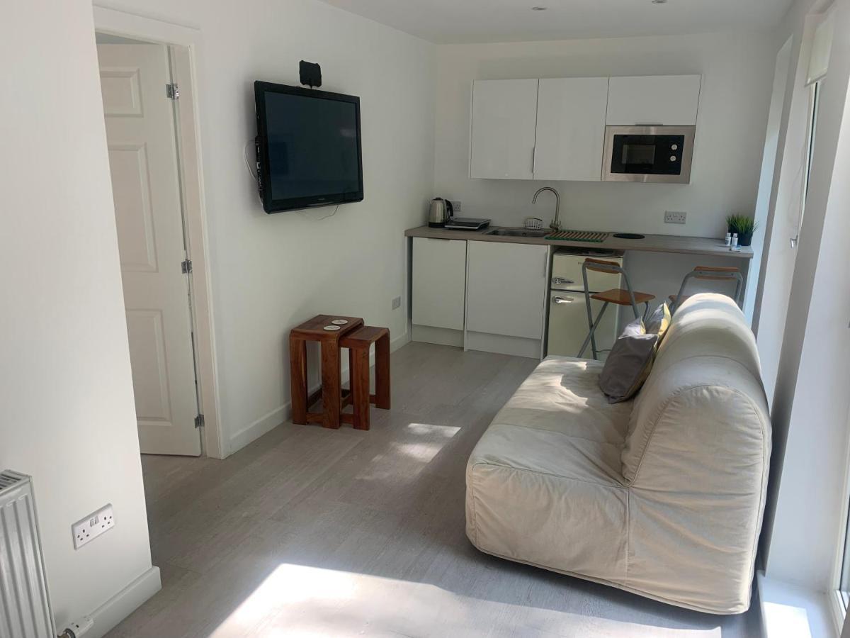 1-Bedroom Apartment Next To University Bridge of Allan Esterno foto